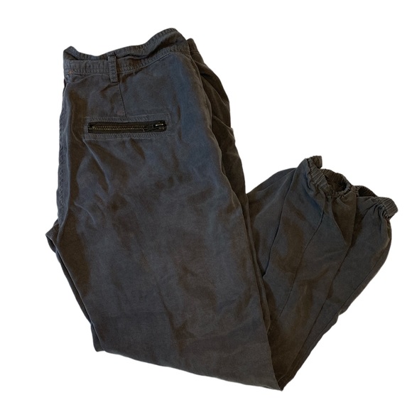 Hive & Honey Pants - Hive & Honey Charcoal Grey Tencel Jogger Ankle Pant | S